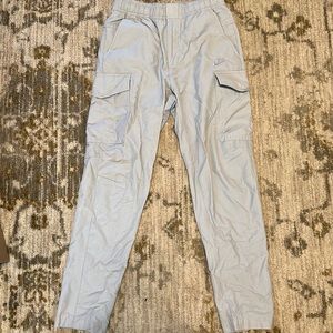 Nike Men’s Sportswear Woven Unlined Utility Pants